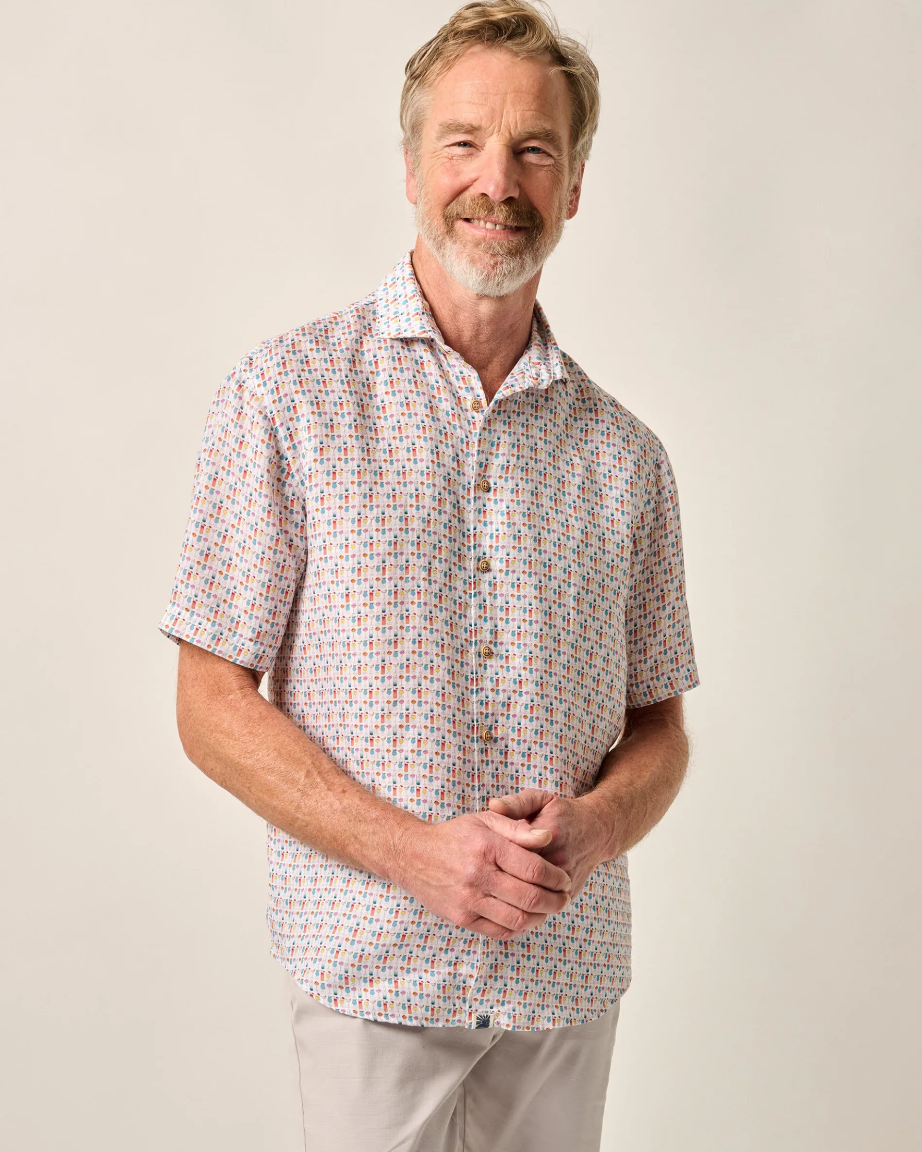 Short Sleeve Hangin' Out Linen Button Down Shirt - 5 O' Clock Somewhere