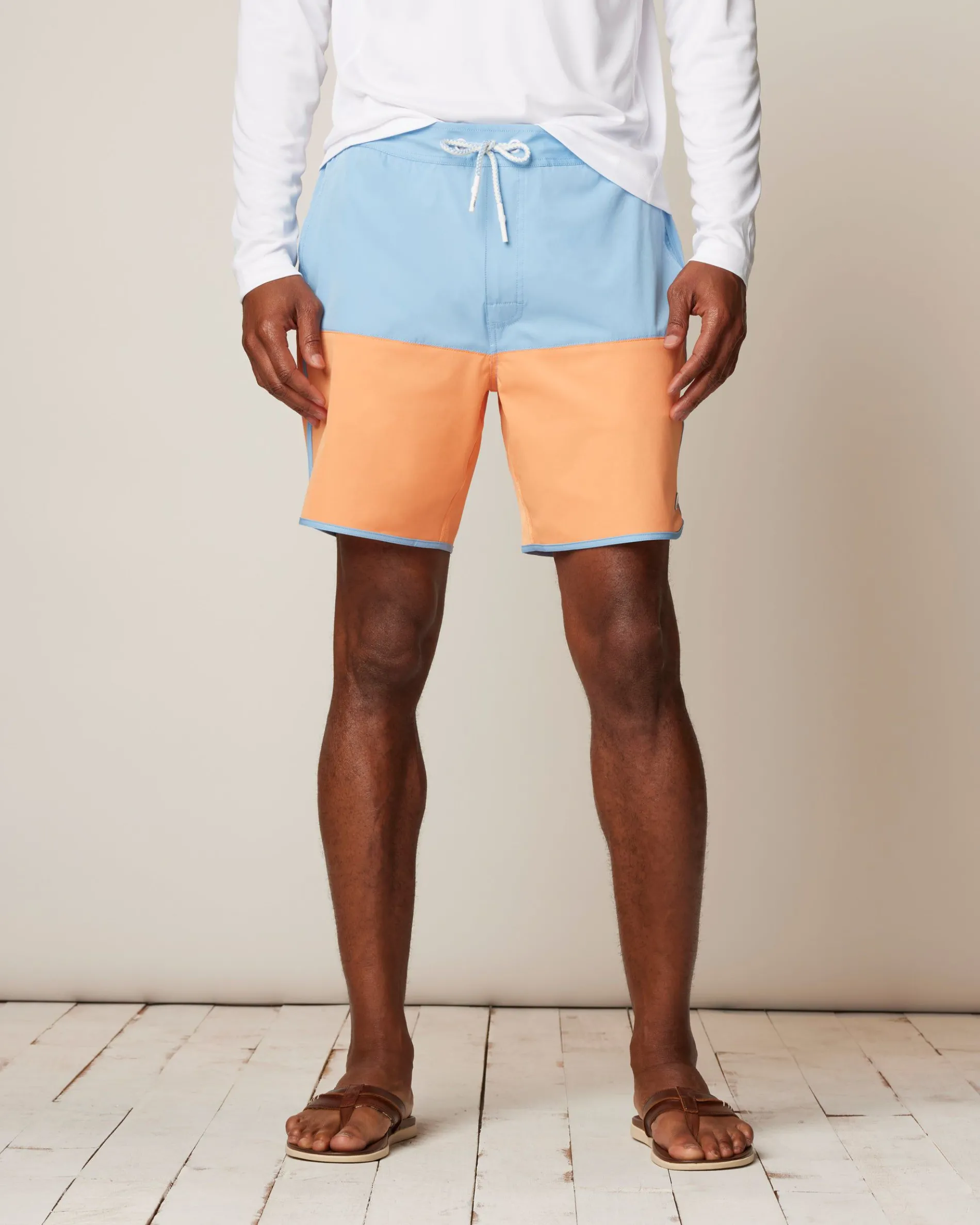The Half Elastic 7" Surf Shorts